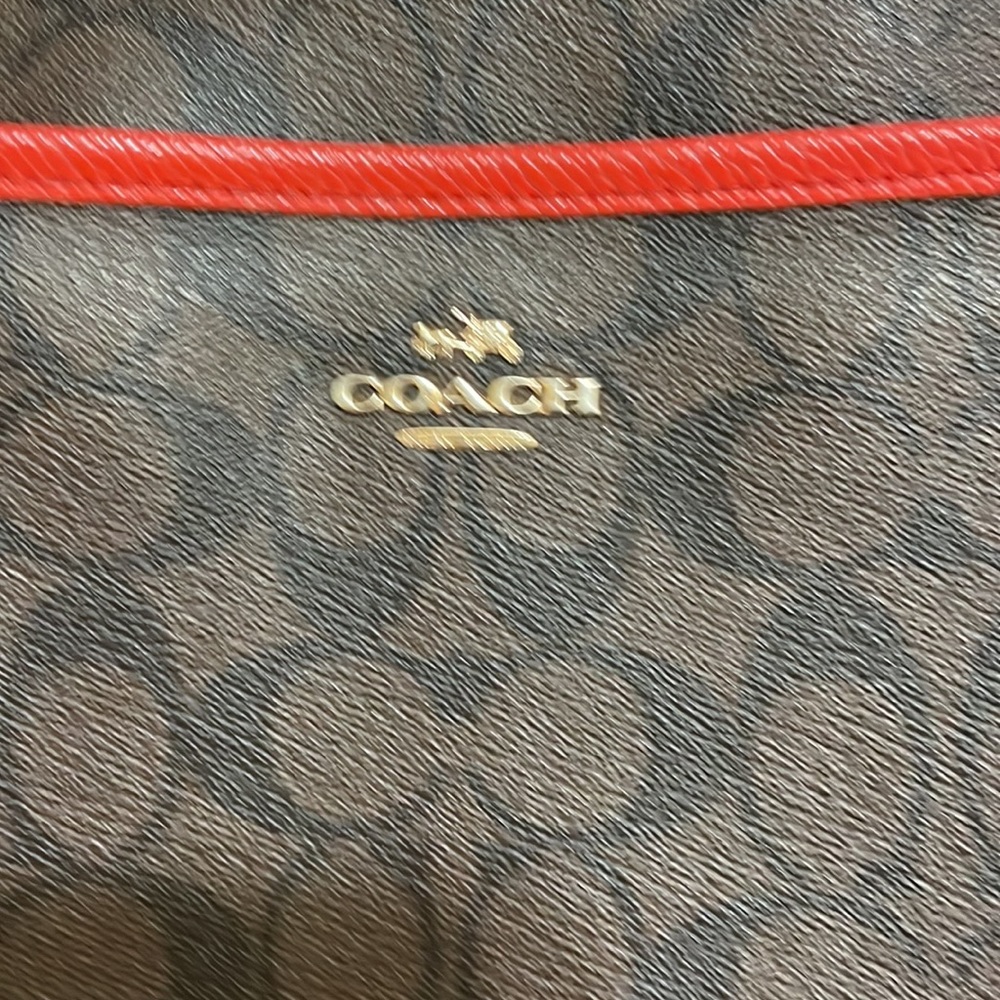 COACH CROSS BODY BAG - Picture 2 of 8